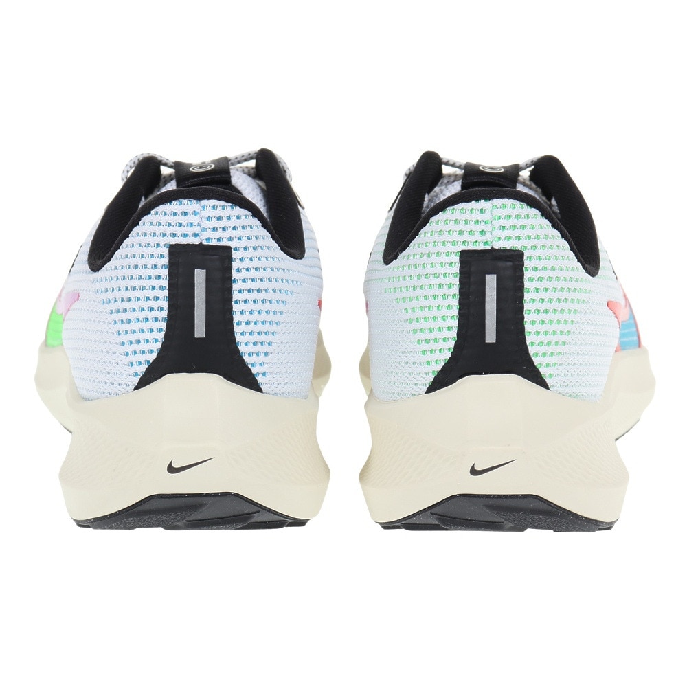 ナイキ（NIKE）（メンズ）ランニングシューズ エアズーム ペガサス 40 SE ホワイト FJ1051-100 スニーカー ジョギング マラソン トレーニング 反発性