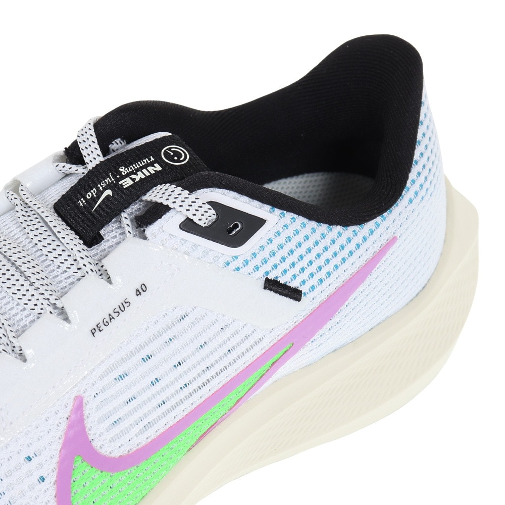 ナイキ（NIKE）（メンズ）ランニングシューズ エアズーム ペガサス 40 SE ホワイト FJ1051-100 スニーカー ジョギング マラソン トレーニング 反発性