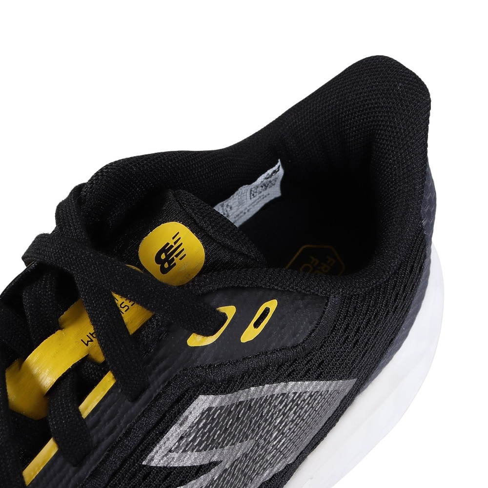 ニューバランス（new balance）（メンズ）ランニングシューズ ジョギングシューズ Fresh Foam Arishi v4 MARISYY4 2E