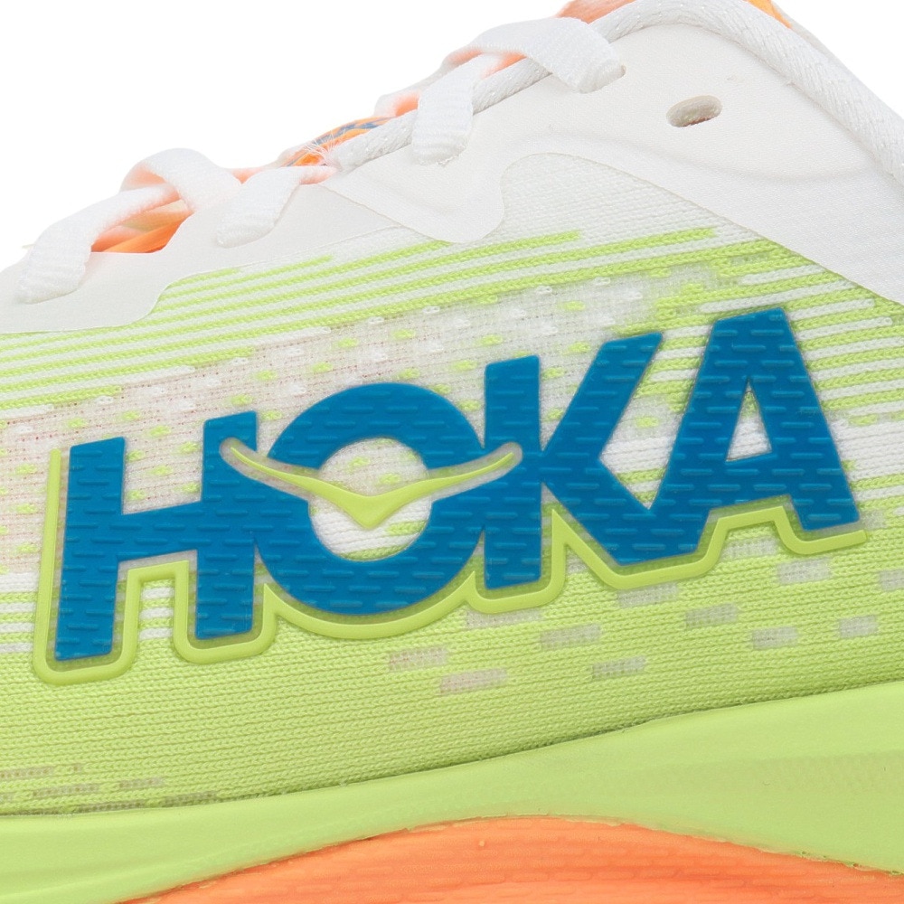 ホカ（HOKA）（メンズ）ランニングシューズ ジョギングシューズ スカイフロー 1155111-FSTS