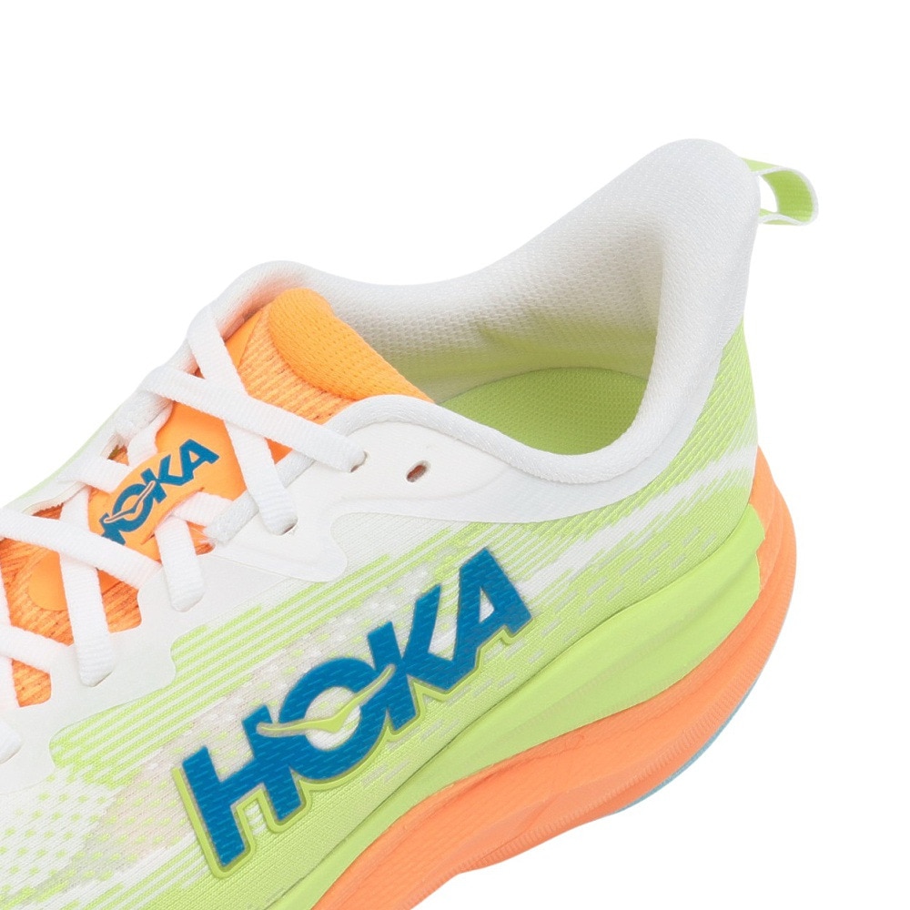 ホカ（HOKA）（メンズ）ランニングシューズ ジョギングシューズ スカイフロー 1155111-FSTS