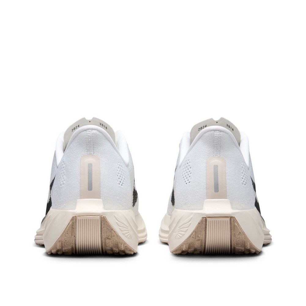 ナイキ（NIKE）（メンズ）ランニングシューズ ジョギングシューズ ペガサス プラス FQ7262-100