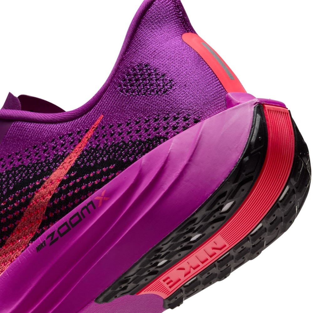 ナイキ（NIKE）（メンズ）ランニングシューズ ジョギングシューズ ペガサス プラス FQ7262-500