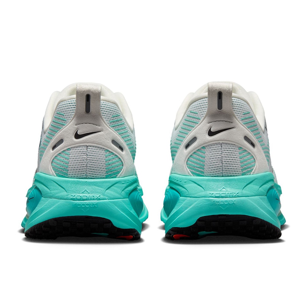 ナイキ（NIKE）（メンズ）ランニングシューズ ジョギングシューズ ボメロ 18 HM6803-103