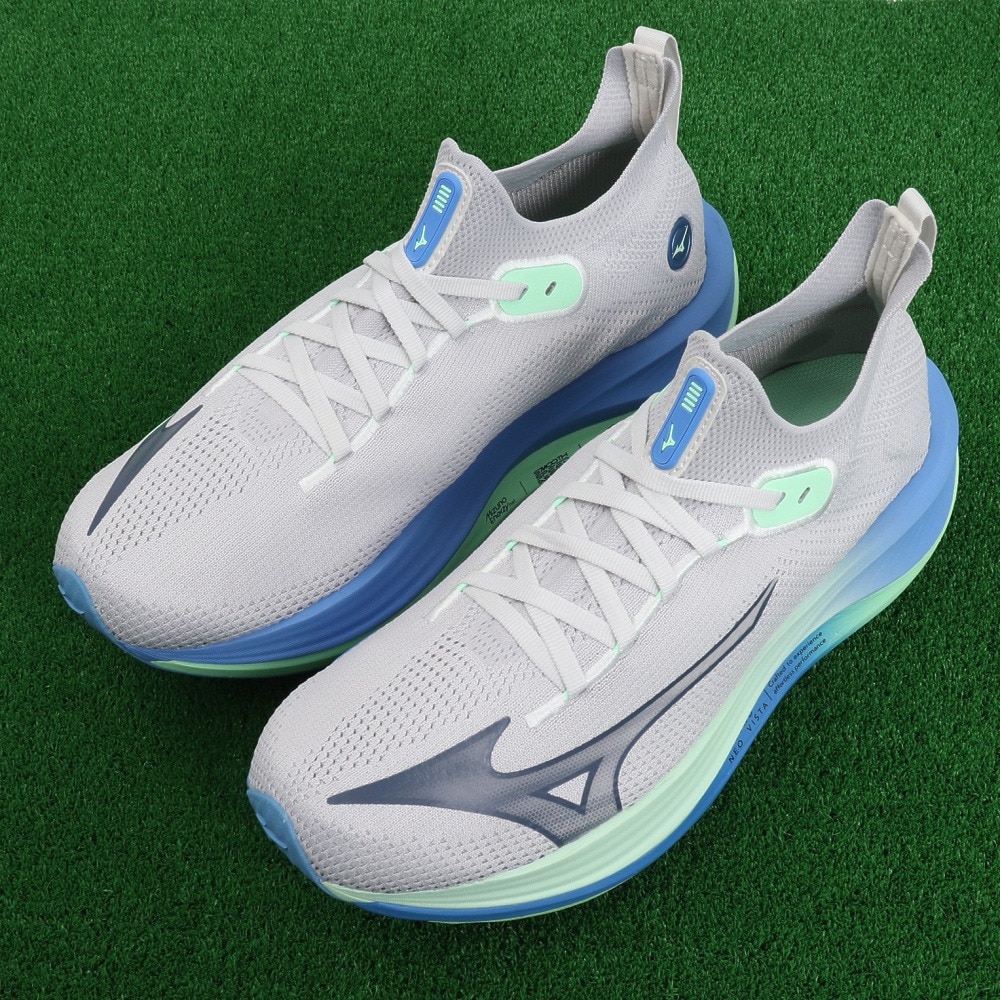 ミズノ（MIZUNO）（メンズ、レディース）ランニングシューズ ジョギングシューズ ネオビスタ J1GC243451