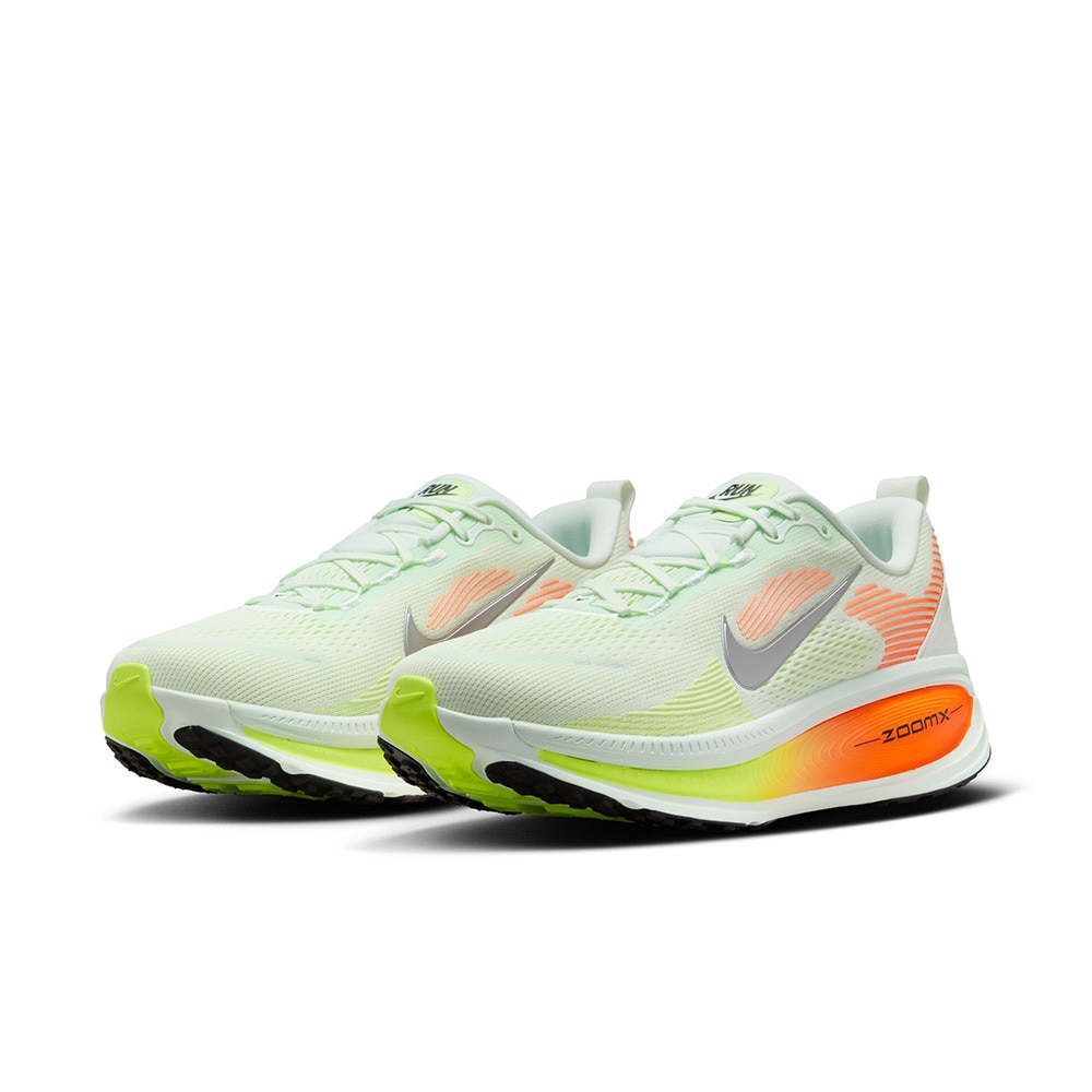 ナイキ（NIKE）（メンズ）ランニングシューズ ジョギングシューズ ズーム ボメロ 18 HM6803-300