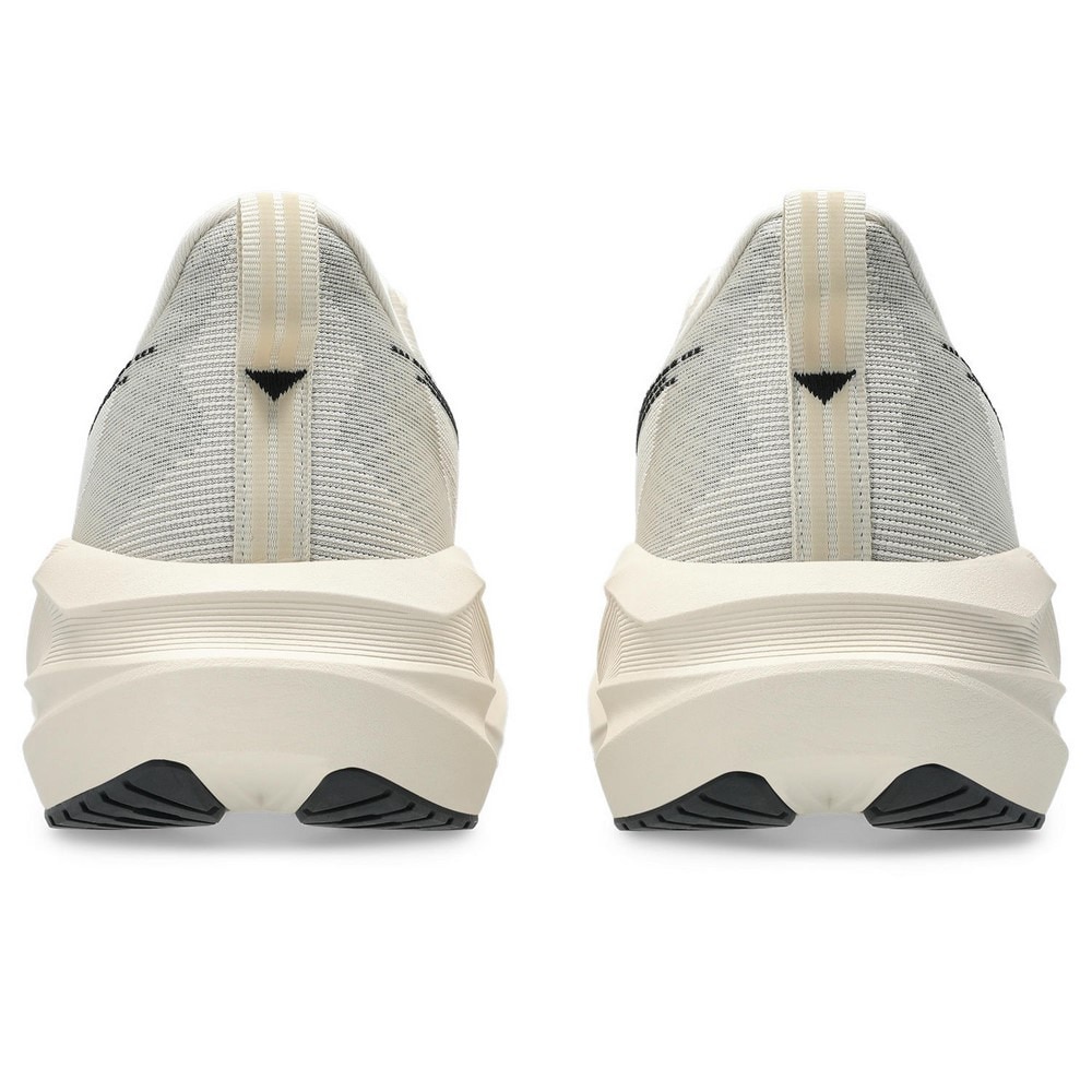 アシックス（ASICS）（メンズ）【先行予約商品】 ランニング ジョギングシューズ NOVABLAST 5 1011B974.250 ノヴァブラスト 5
