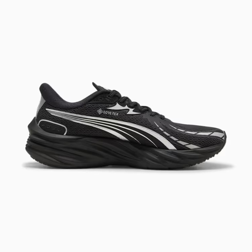 プーマ（PUMA）（メンズ）ランニングシューズ ジョギングシューズ ヴェロシティ ニトロ 4 ゴアテックス ブラック 31114401 スニーカー