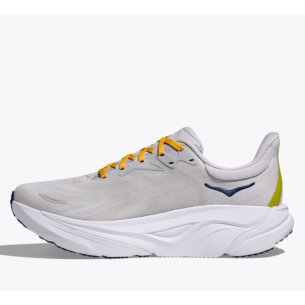 ホカ（HOKA）（メンズ）ランニングシューズ ジョギングシューズ アラヒ 8 グレー 1168690-SSTC スニーカー