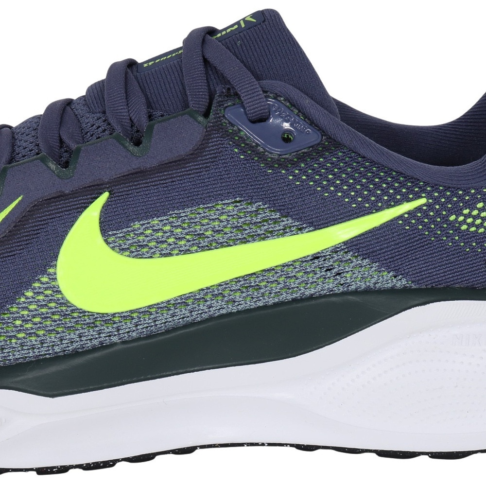 ナイキ（NIKE）（メンズ）ランニングシューズ ジョギングシューズ エア