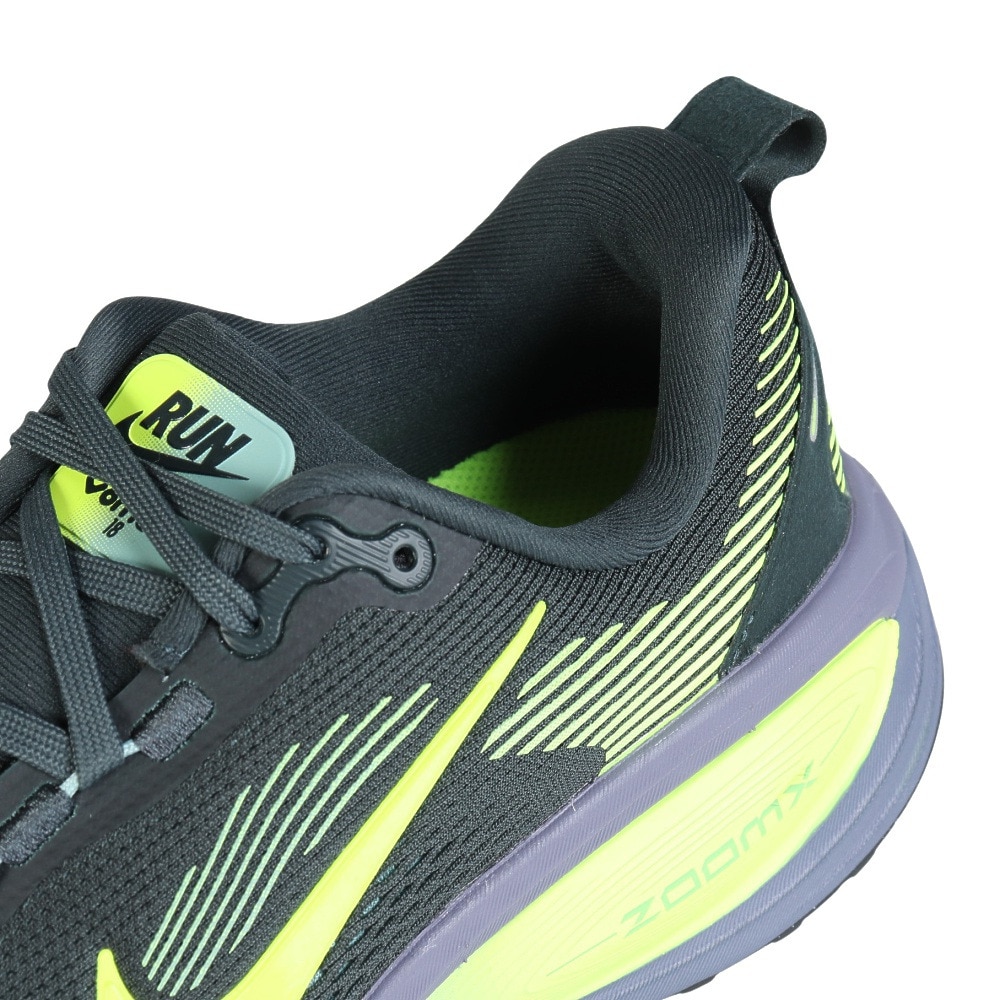 ナイキ（NIKE）（メンズ）ランニングシューズ ジョギングシューズ