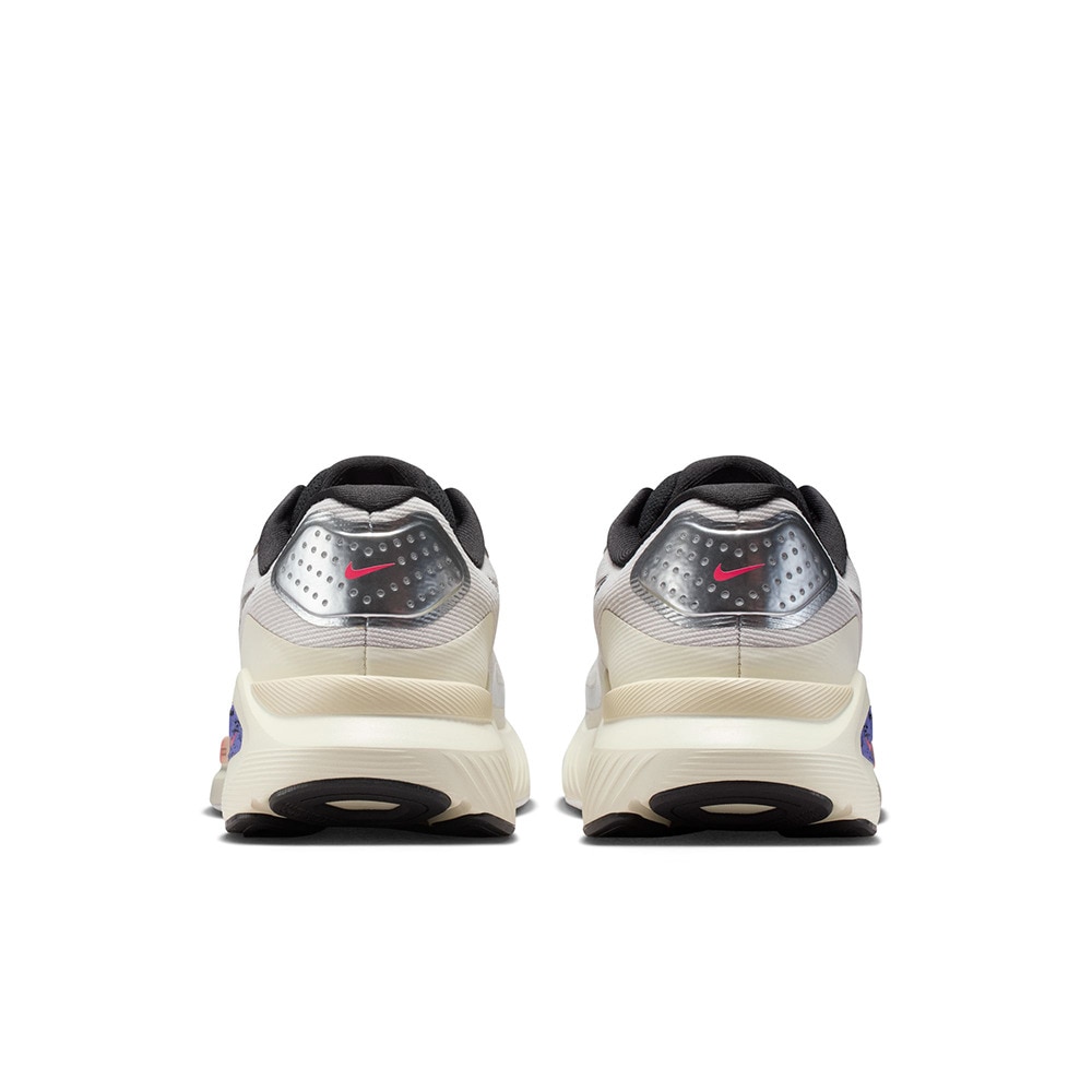 ナイキ（NIKE）（メンズ）ランニングシューズ ジョギングシューズ ストラクチャー 26 ホワイト IM6777-121 スニーカー