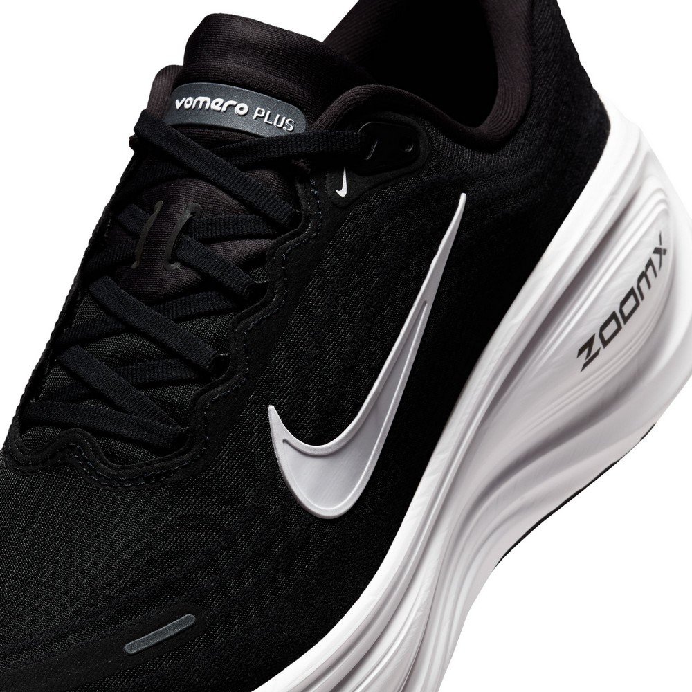 ナイキ（NIKE）（メンズ）ランニングシューズ ジョギングシューズ ズーム ボメロ プラス ワイド ブラック IH3251-001 スポーツシューズ
