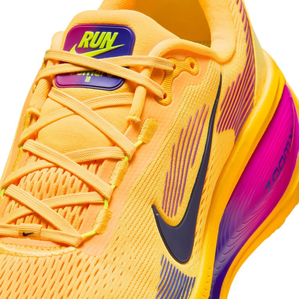 ナイキ（NIKE）（メンズ）ランニングシューズ ジョギングシューズ