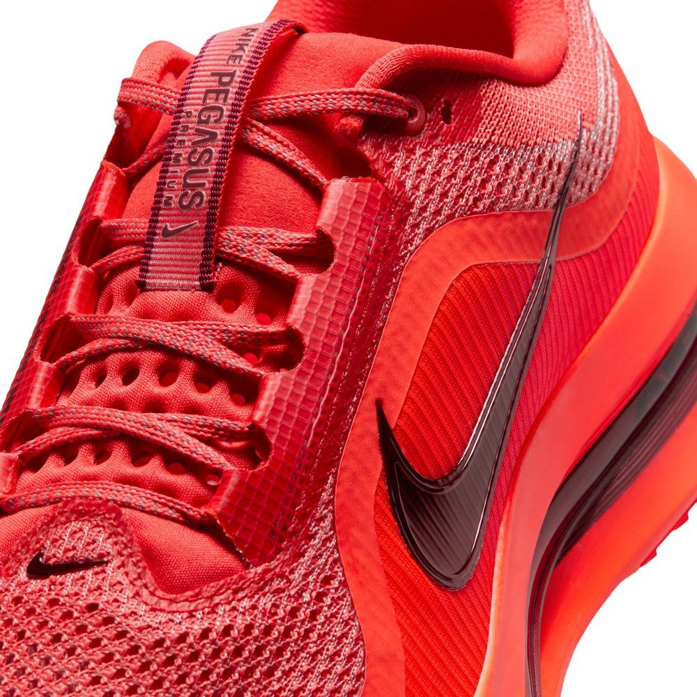 ナイキ（NIKE）（メンズ）ランニングシューズ ジョギングシューズ