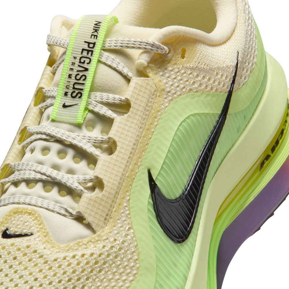 ナイキ（NIKE）（メンズ）ランニングシューズ ジョギングシューズ