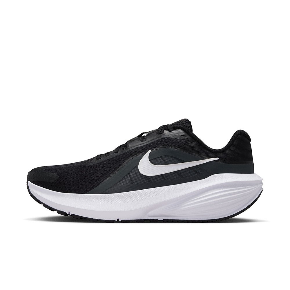 ナイキ（NIKE）（メンズ）ランニングシューズ ジョギングシューズ