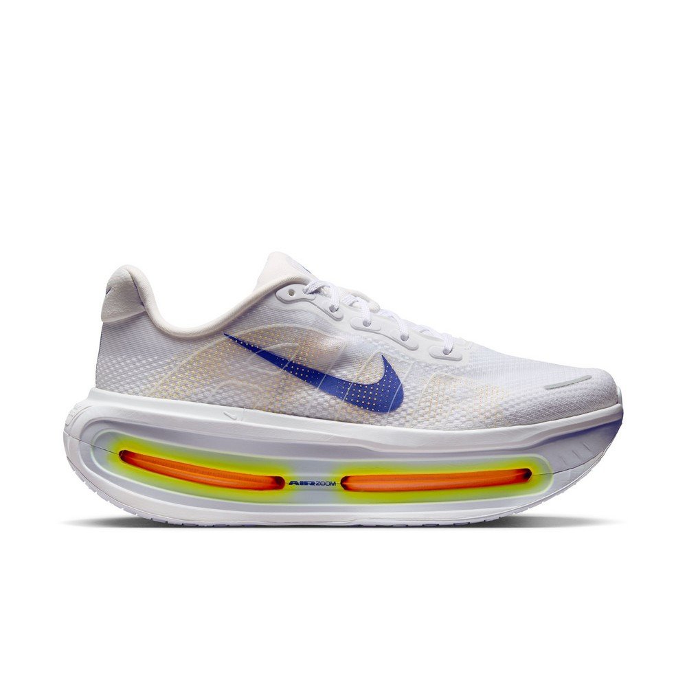 ナイキ（NIKE）（メンズ）ランニングシューズ ジョギングシューズ ズーム ボメロ プレミアム HQ2050-101