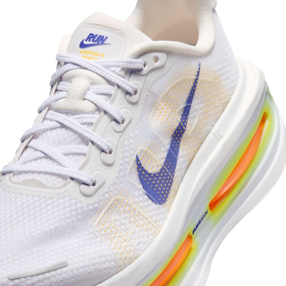 ナイキ（NIKE）（メンズ）ランニングシューズ ジョギングシューズ