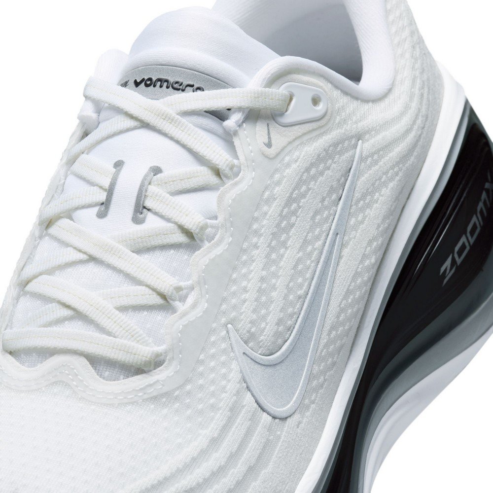 ナイキ（NIKE）（メンズ）ランニングシューズ ジョギングシューズ