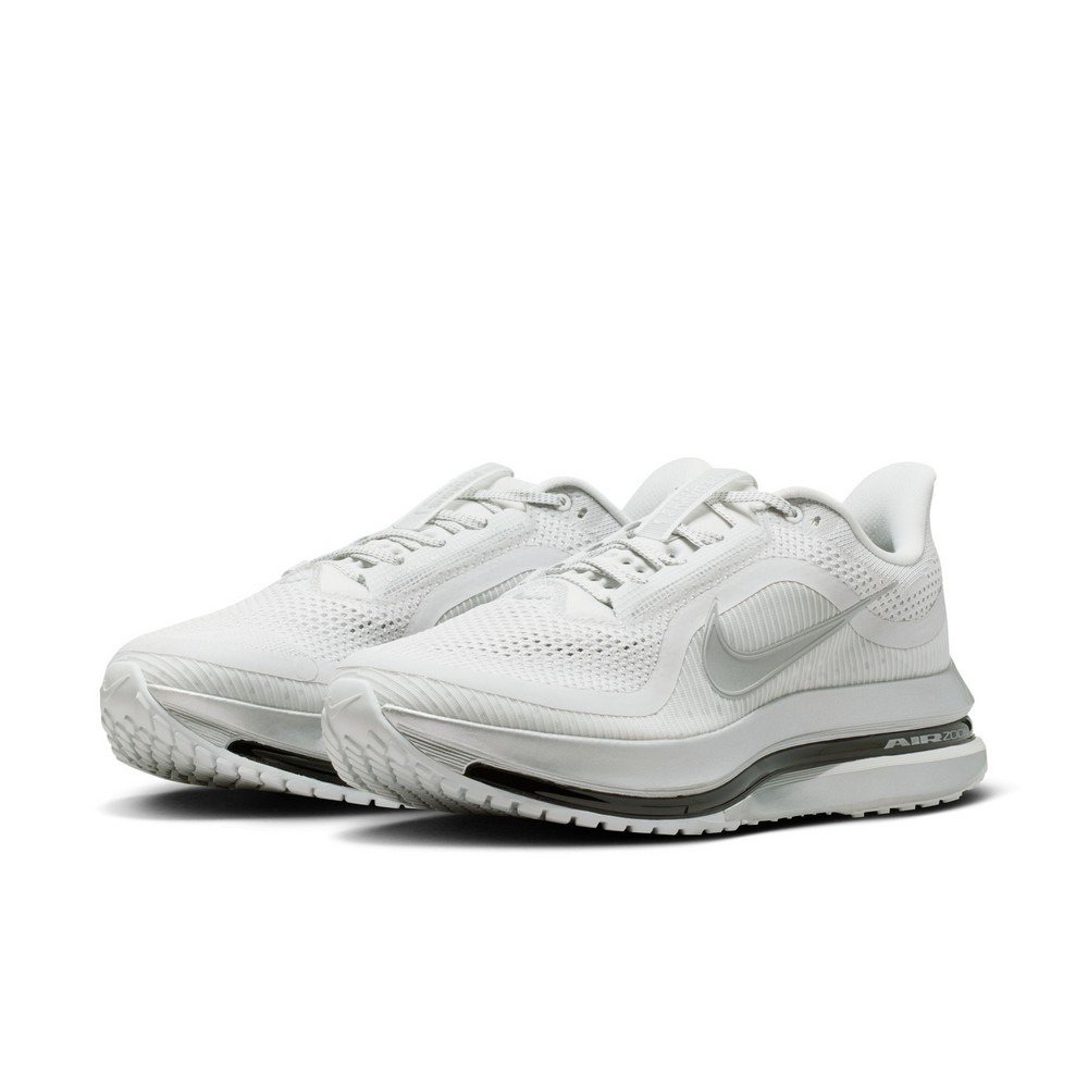 ナイキ(NIKE)(メンズ)ランニングシューズ ジョギングシューズ ナイキ(NIKE)(メンズ)ランニングシューズ ジョギングシューズ