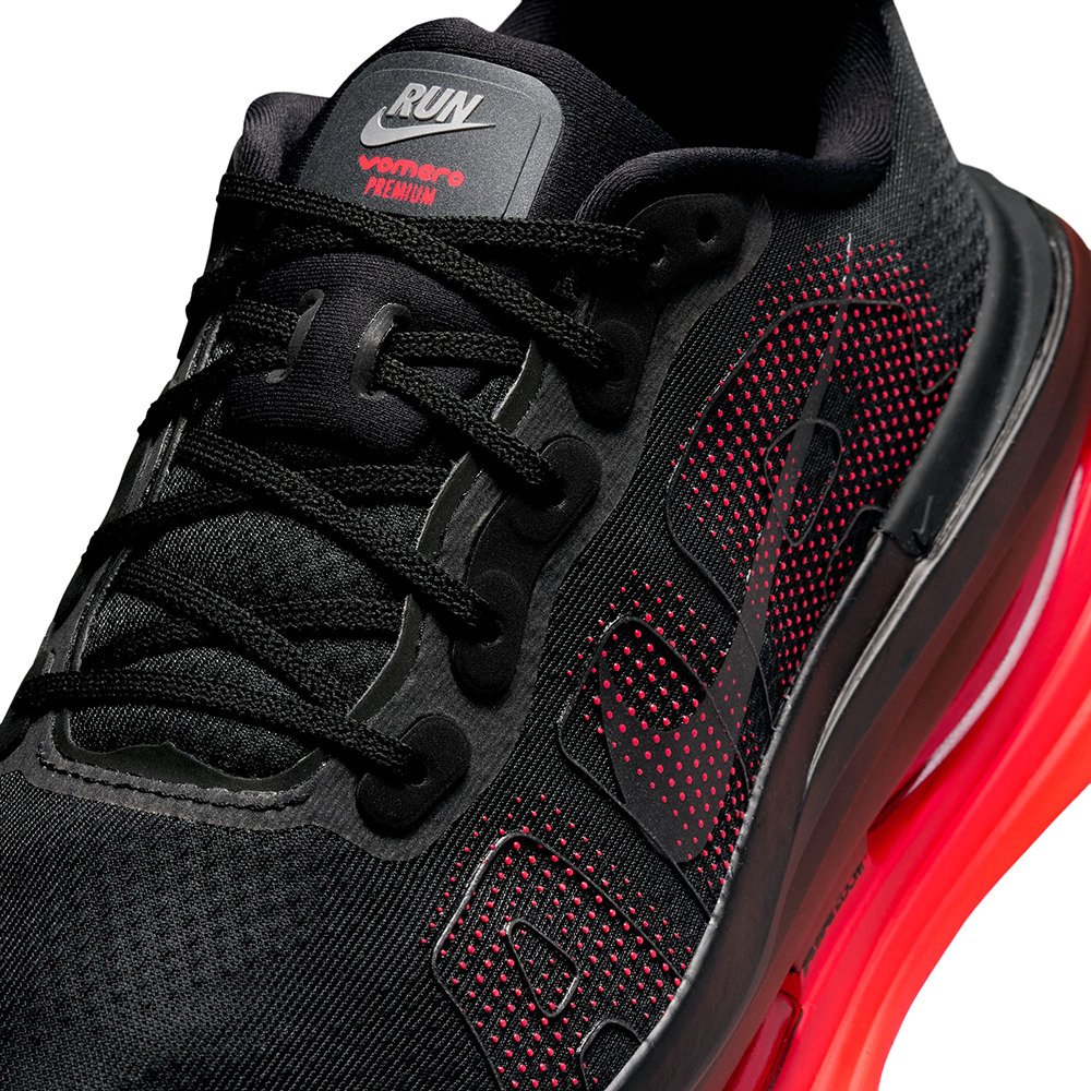 ナイキ（NIKE）（メンズ）ランニングシューズ ジョギングシューズ ズーム ボメロ プレミアム ブラック HQ2050-002 スポーツ シューズ