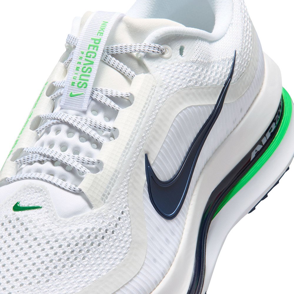 ナイキ（NIKE）（メンズ）ランニングシューズ ジョギングシューズ