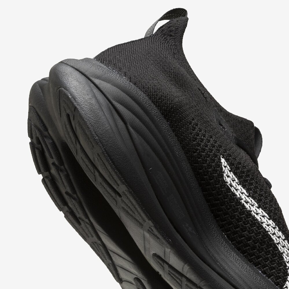 ミズノ（MIZUNO）（メンズ、レディース）ランニングシューズ ジョギングシューズ MIZUNO ネオビスタ 3 ブラック ホワイト J1GU261081 スポーツ シューズ