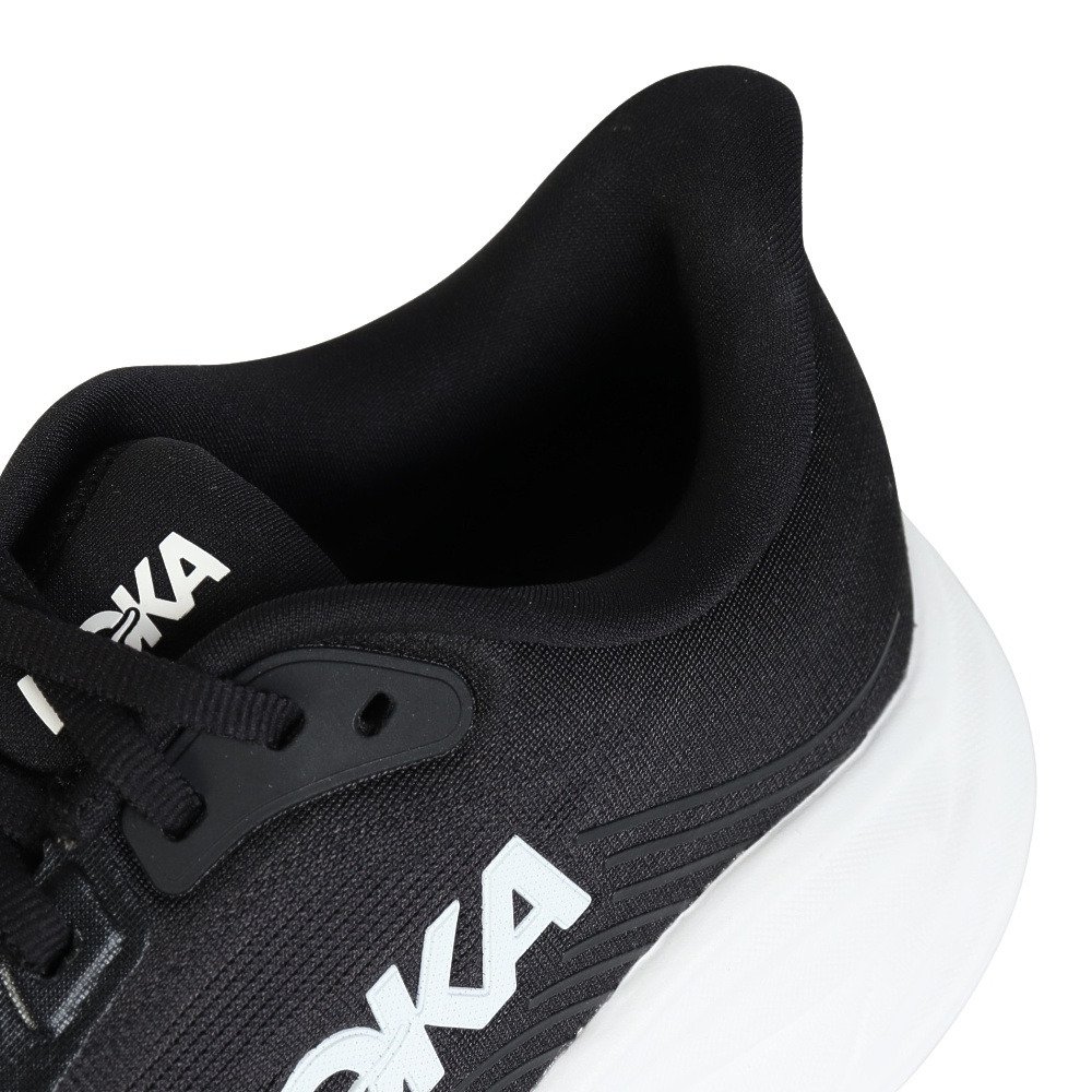 ホカ（HOKA）（メンズ）ランニングシューズ ジョギングシューズ クリフトン 11 ワイド ブラック ホワイト 1177538-BWHT スポーツ シューズ トレーニング