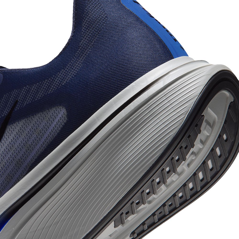 ナイキ（NIKE）（メンズ）ランニングシューズ ジョギングシューズ