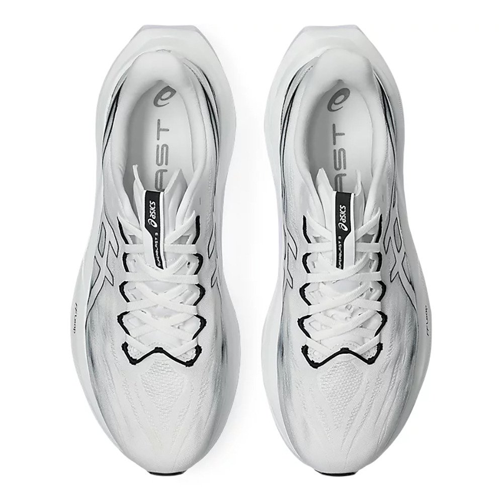 アシックス（ASICS）（メンズ、レディース）ランニングシューズ