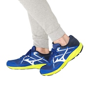 (メンズ)スポーツシューズ ランニングシューズ マキシマイザー25 K1GA230004