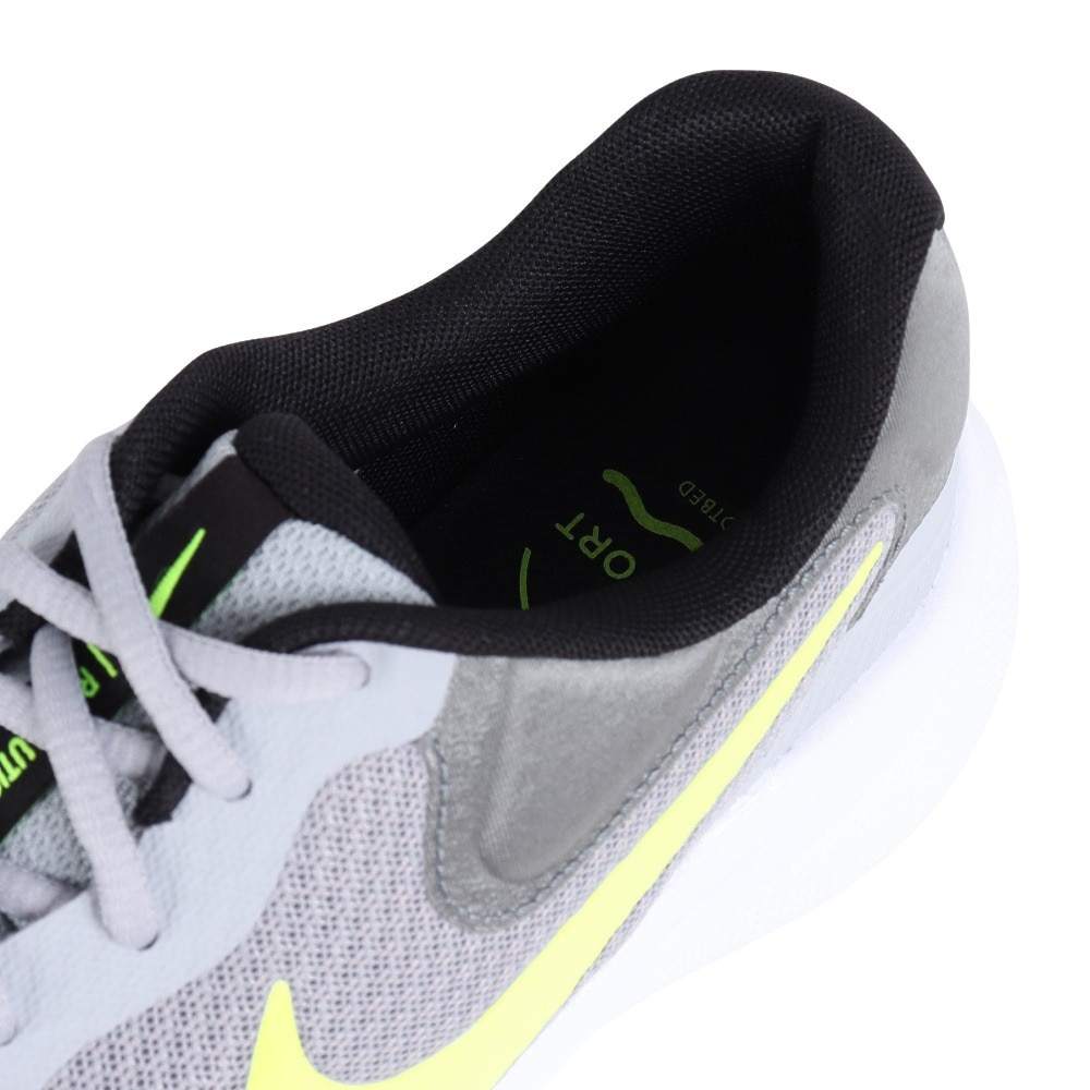 ナイキ（NIKE）（メンズ）ランニングシューズ レボリューション 7 グレー イエロー FB2207-002 スニーカー ジョギング スポーツ 部活 通勤 通学