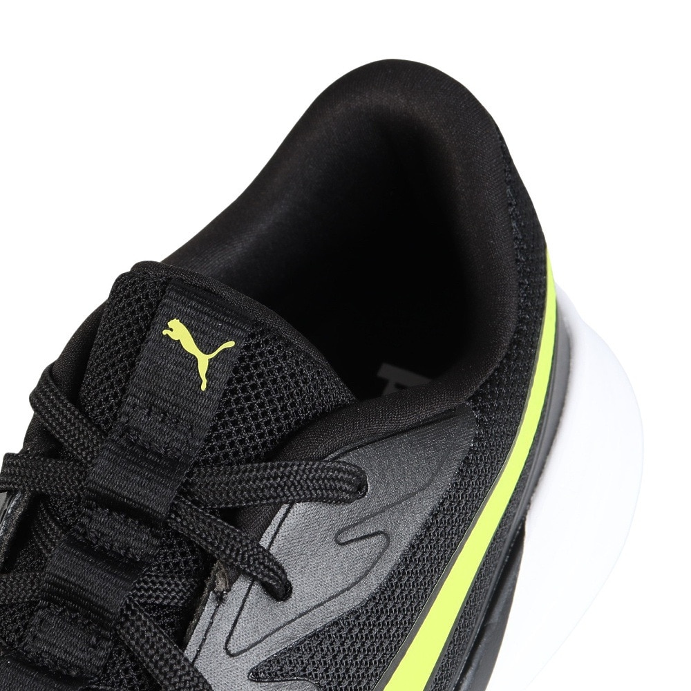プーマ（PUMA）（メンズ、レディース）スポーツシューズ ランニングシューズ ナイト ランナー V3 31004010