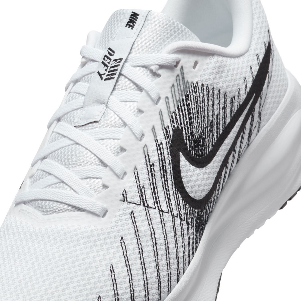 ナイキ（NIKE）（メンズ）スポーツシューズ ランニングシューズ ラン DEFY HM9594-102