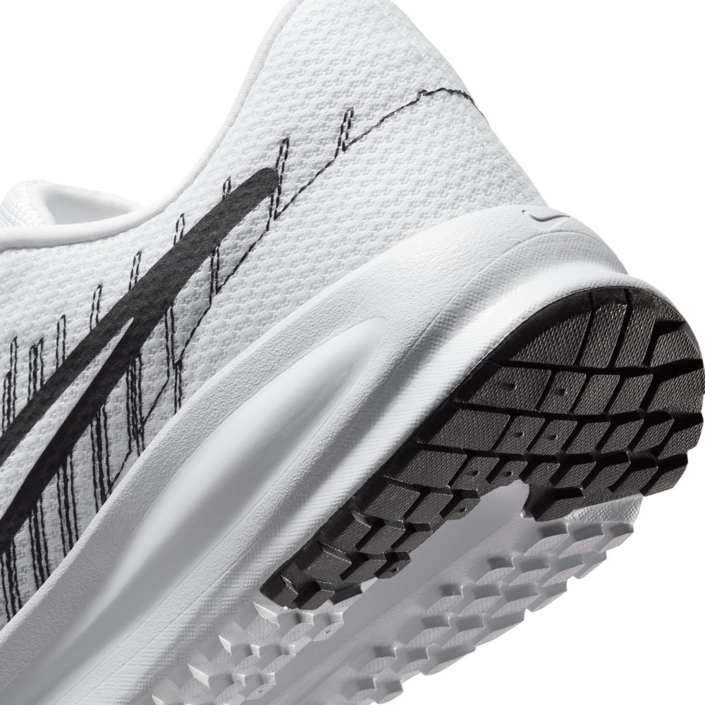 ナイキ（NIKE）（メンズ）スポーツシューズ ランニングシューズ ラン DEFY HM9594-102