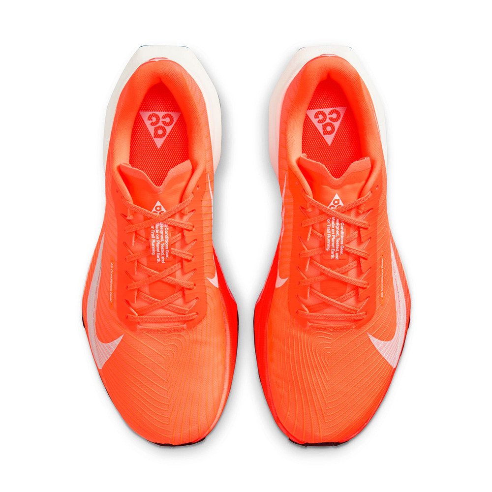 ナイキ（NIKE）（メンズ）ランニングシューズ トレランシューズ ACG