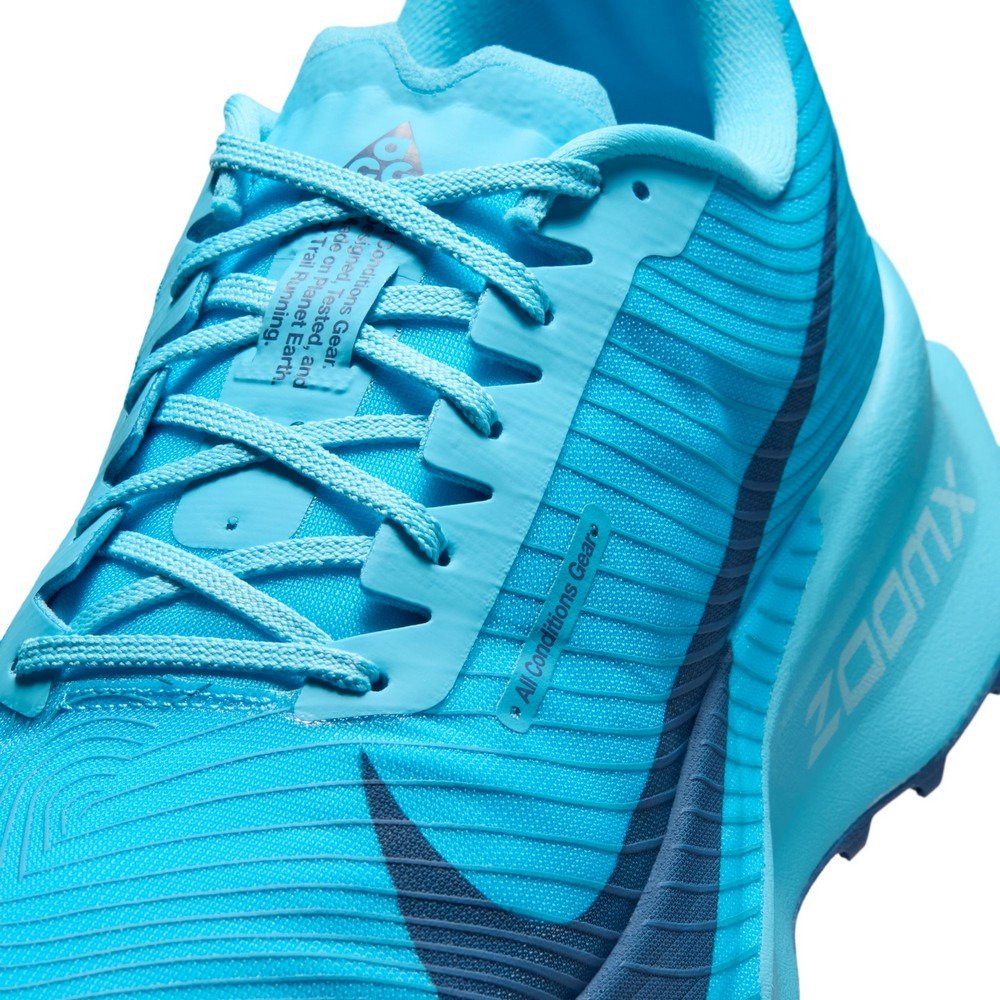 ナイキ（NIKE）（メンズ）ランニングシューズ トレランシューズ ACG