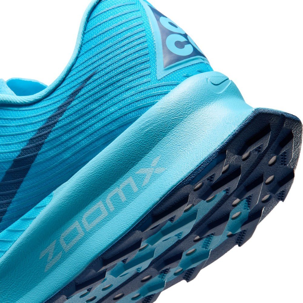 ナイキ（NIKE）（メンズ）ランニングシューズ トレランシューズ ACG