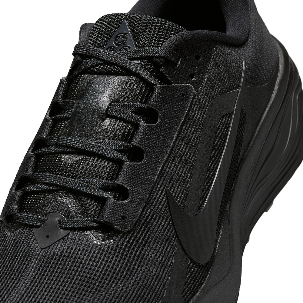 ナイキ（NIKE）（メンズ）ランニングシューズ トレランシューズ ACG