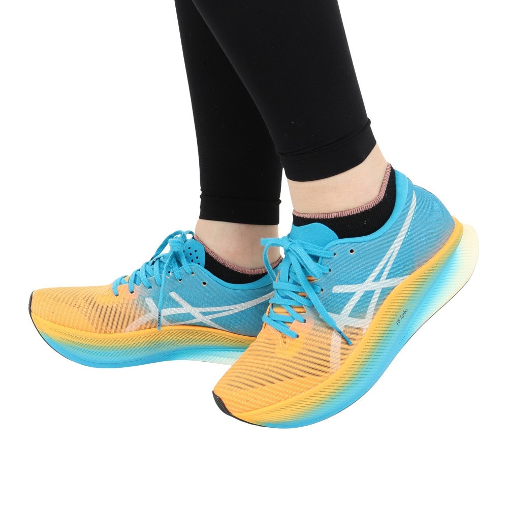 アシックス（ASICS）（レディース）ランニングシューズ メタ スピード スカイ ブルー オレンジ 1012B069.810 スニーカー トレーニング  マラソン 厚底 プレート