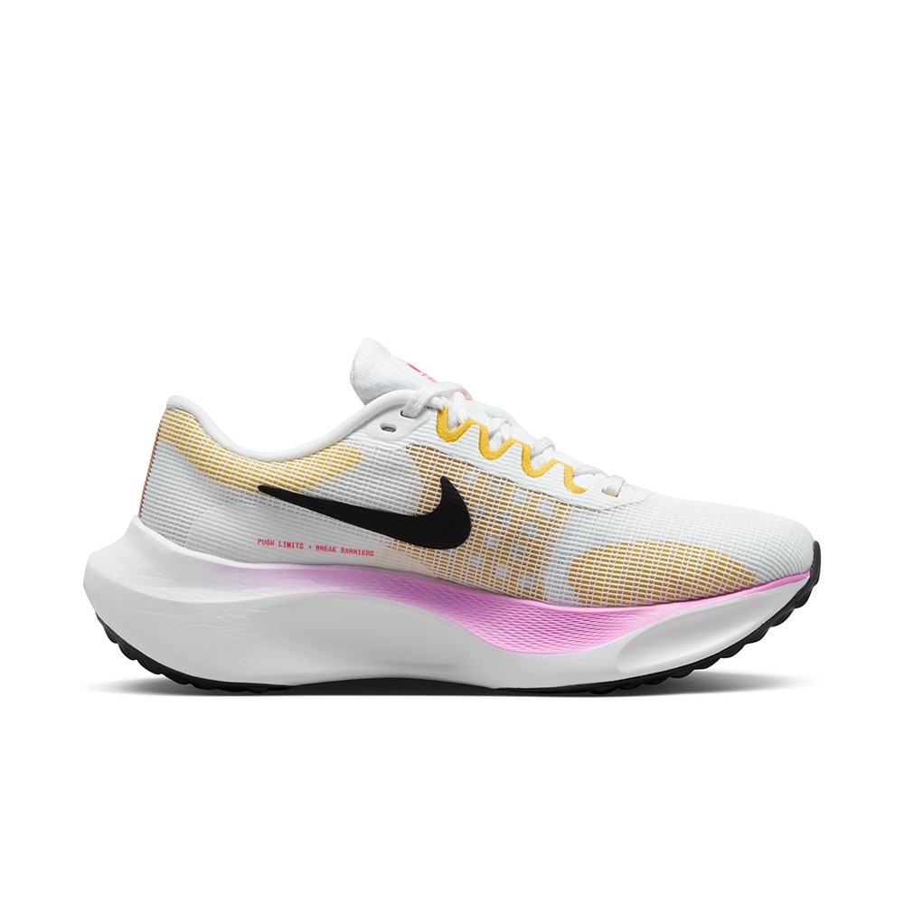 ナイキ（NIKE）（レディース）ランニングシューズ ズーム フライ5 ホワイト DM8974-100 スニーカー 厚底 プレート 軽量 耐久性 ジョギング 駅伝 部活 マラソン