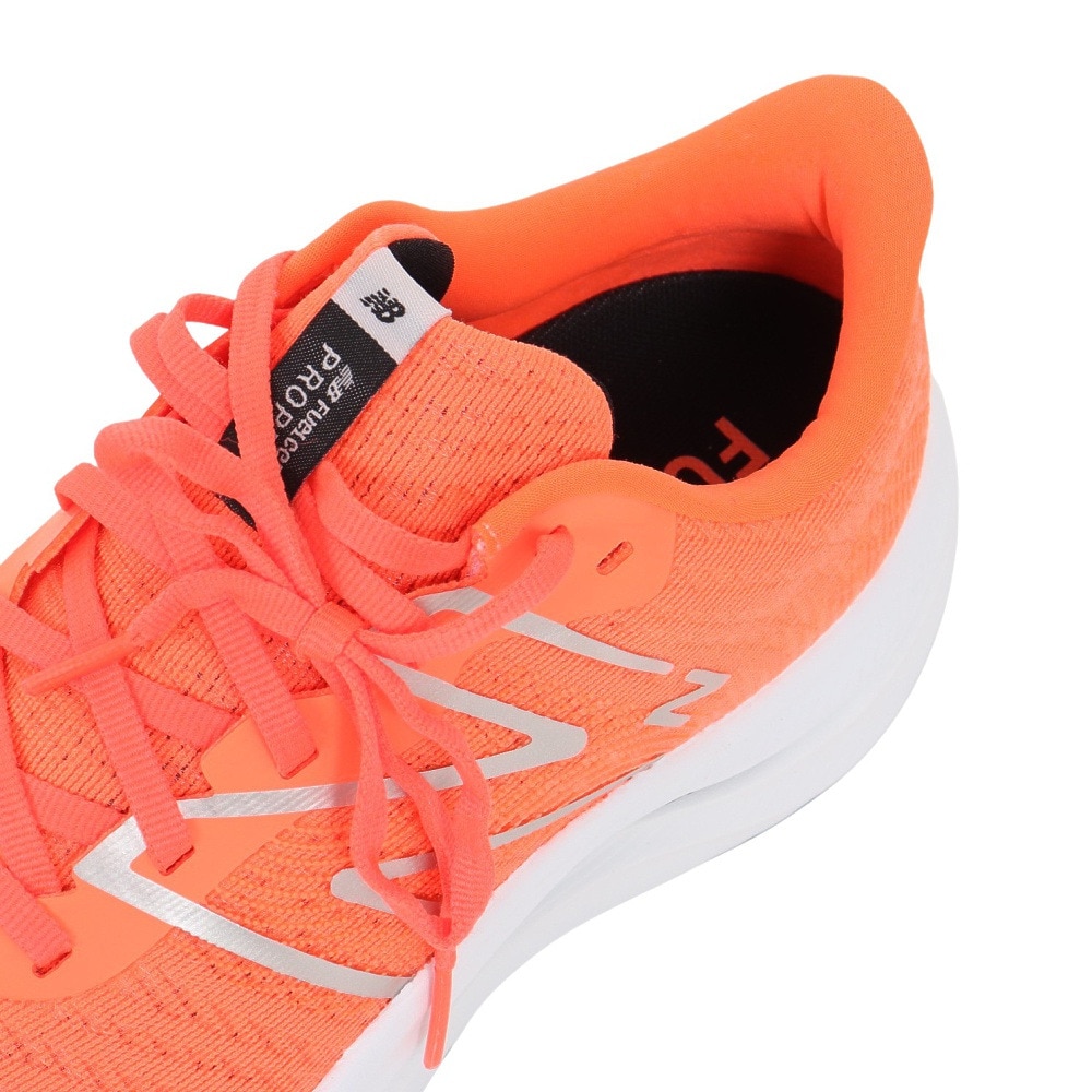 ニューバランス（new balance）（レディース）ランニングシューズ フューエルセル プロペル v4 オレンジ WFCPRCR4 B スニーカー スポーツ ジョグ 厚底