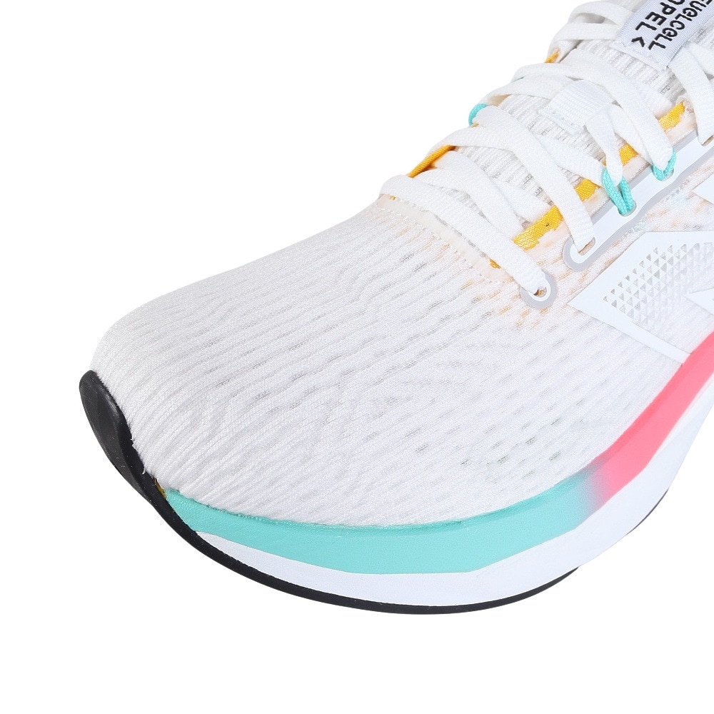 ニューバランス（new balance）（レディース）ランニングシューズ トレーニングシューズ 部活 FuelCell Propel v5 WFCPRLC5B