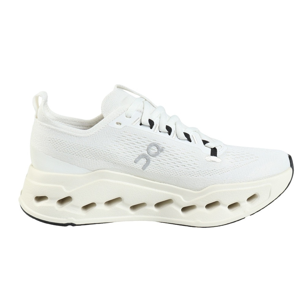 オン（On）（レディース）ランニングシューズ トレーニングシューズ 部活 Cloudsurfer Max ワイド 3WF30571200