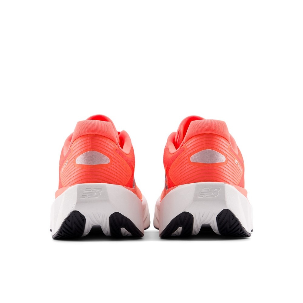 ニューバランス（new balance）（レディース）【先行予約商品】 ランニングシューズ トレーニングシューズ 部活FuelCell Rebel v5 WFCXL5A B