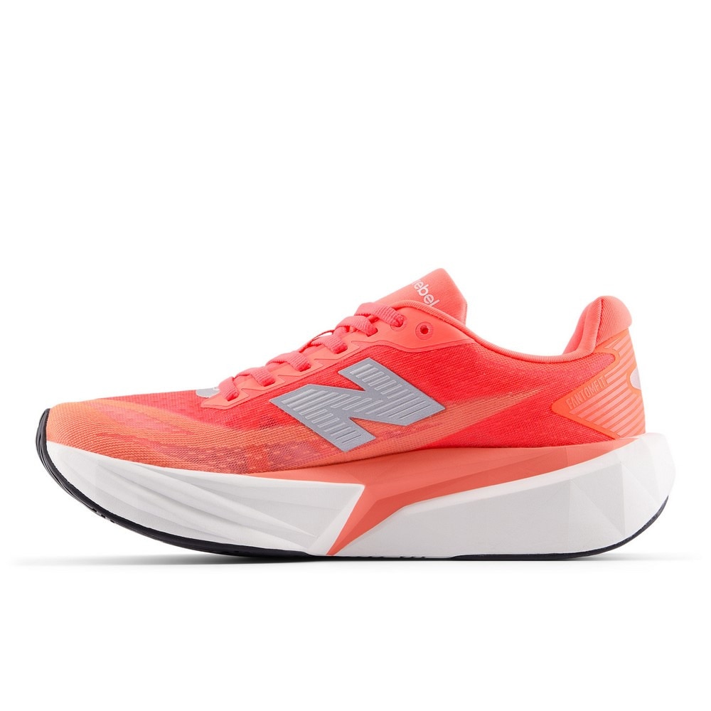 ニューバランス（new balance）（レディース）【先行予約商品】 ランニングシューズ トレーニングシューズ 部活FuelCell Rebel v5 WFCXL5A B