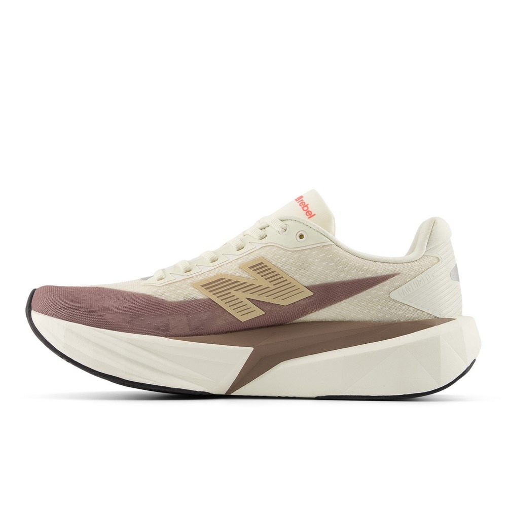 ニューバランス（new balance）（レディース）【先行予約商品】 ランニングシューズ トレーニングシューズ 部活FuelCell Rebel v5 WFCXLJ5 D