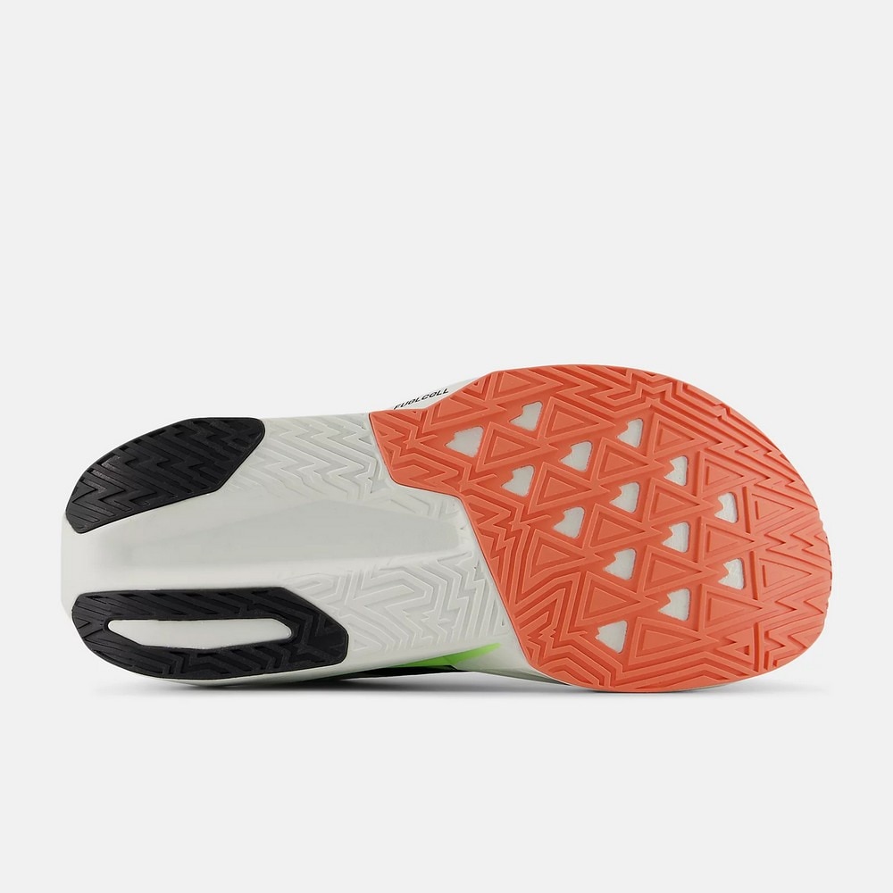 ニューバランス（new balance）（レディース）ランニングシューズ トレーニングシューズ 部活 FuelCell Rebel v5 WFCXEM5B