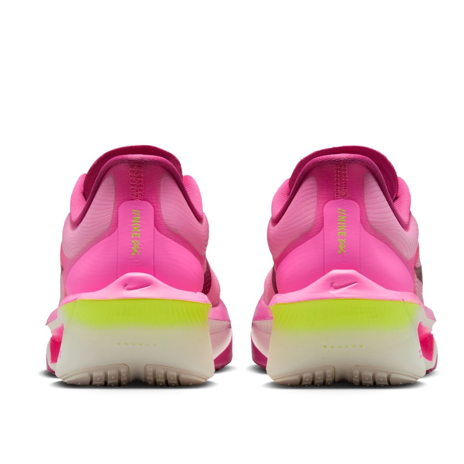ナイキ（NIKE）（レディース）ランニングシューズ トレーニングシューズ 部活 ズーム フライ 6 ピンク FN8455-602 スニーカー